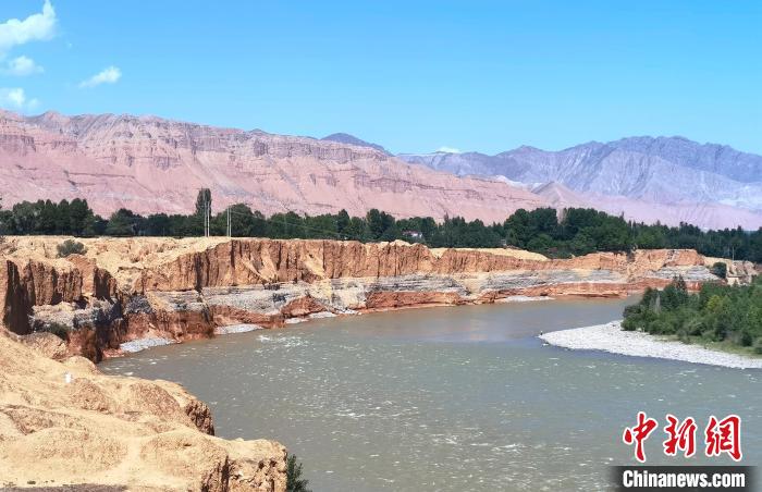 圖為黃河河曲。　張海雯 攝