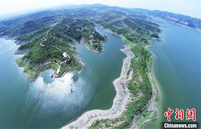 圖為航拍生態(tài)園現(xiàn)狀?！●T華 攝