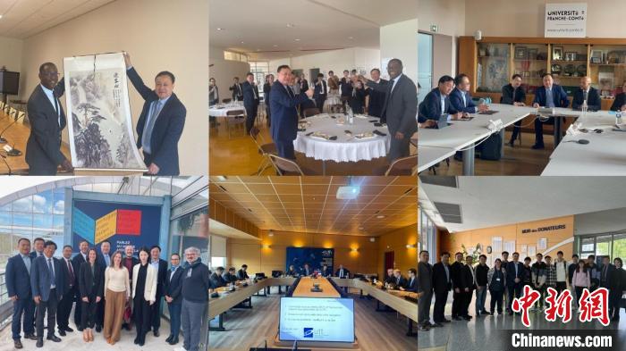 圖為法國站訪問留影。　安徽大學(xué)供圖。