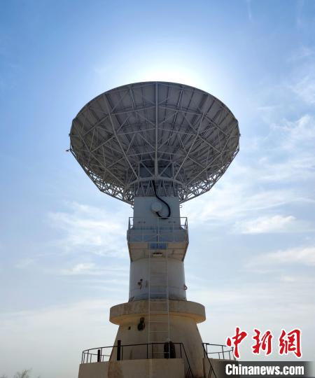 中國電科研制的測控系統(tǒng)?！≈袊娍?供圖