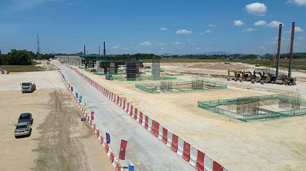 哥打巴魯車(chē)站施工現(xiàn)場(chǎng)。中國(guó)交通建設(shè)有限公司供圖