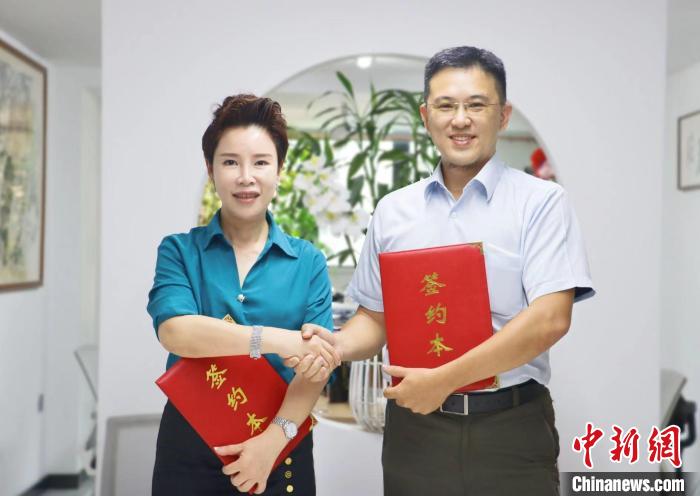 簽署“融情·同心”寧臺(tái)建筑師驛站共建協(xié)議?！窃式?攝