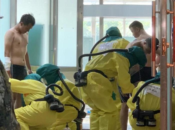 圖為臺灣漢光演習(xí)模擬官兵遭受生物戰(zhàn)劑攻擊，送往醫(yī)院就醫(yī)。圖片來源：臺灣《聯(lián)合報》 徐白櫻 翻攝