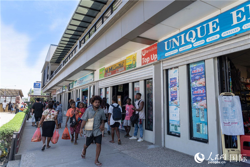 2023年9月12日，所羅門群島首都霍尼亞拉街景。人民網(wǎng) 賀吉攝