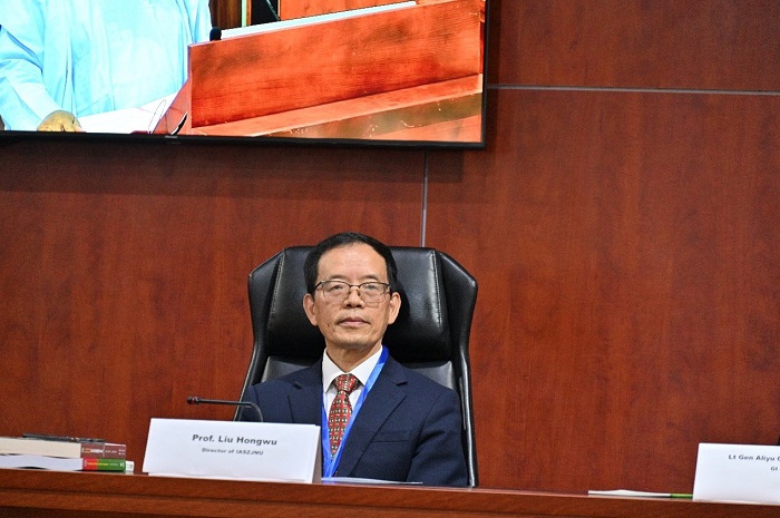 浙江師范大學(xué)非洲研究院院長劉鴻武作會(huì)議總結(jié)。浙江師范大學(xué)非洲研究院供圖