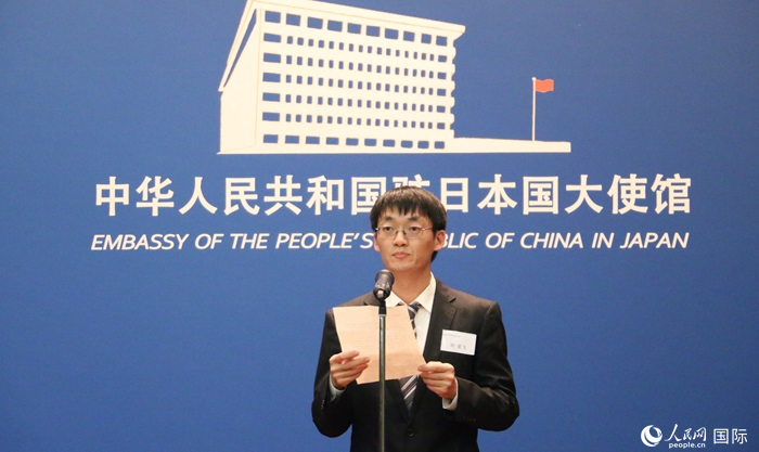 獲獎學(xué)生代表、大阪大學(xué)博士生劉亞飛發(fā)表感言。人民網(wǎng) 許可攝