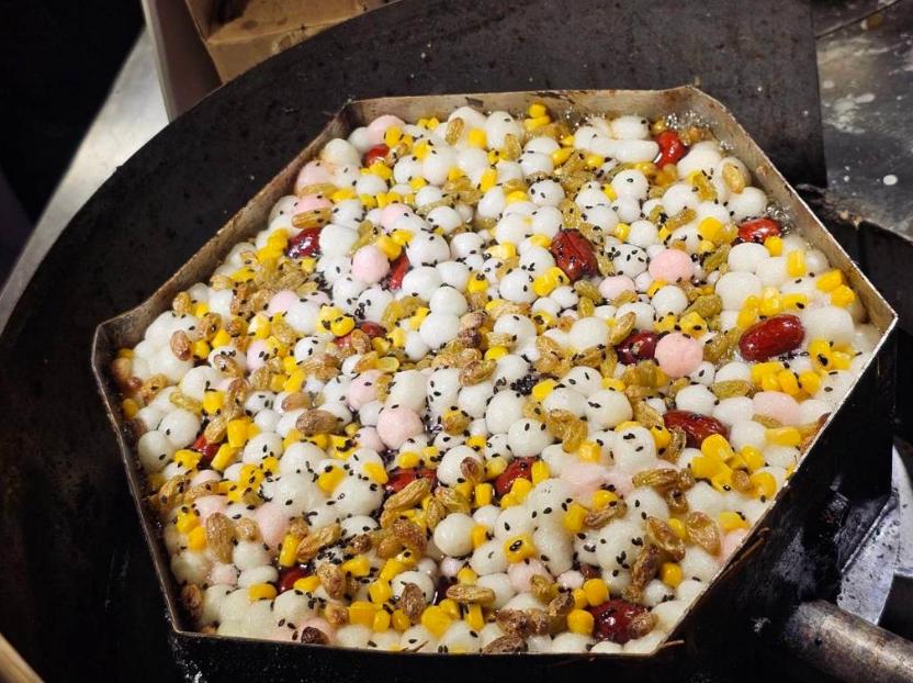 南京特色小吃梅花糕。圖片來源：臺灣“中時新聞網(wǎng)”游定剛攝