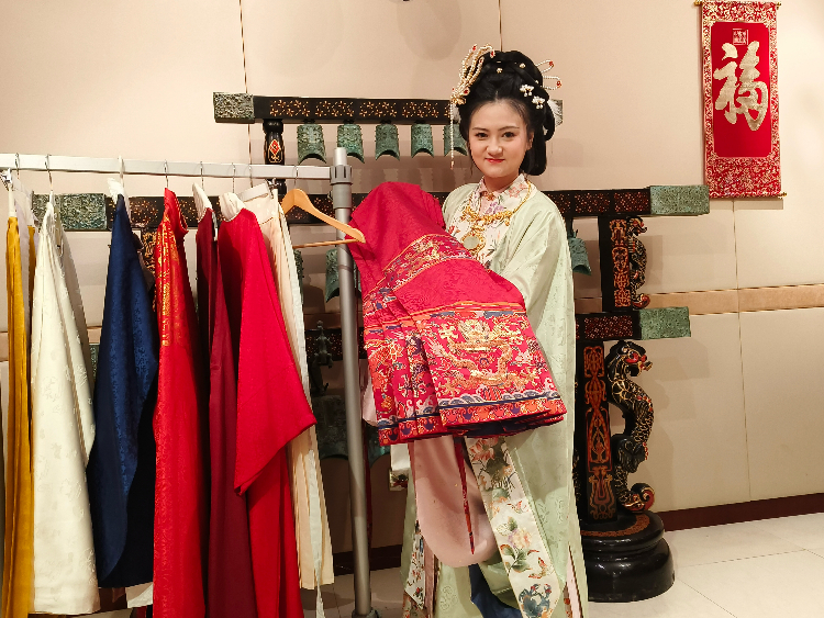 馬耳他中國文化中心的漢服展示。馬耳他中國文化中心供圖