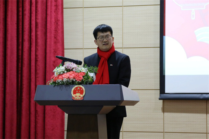 中國駐阿爾及利亞大使李健致辭。中國駐阿爾及利亞大使館供圖