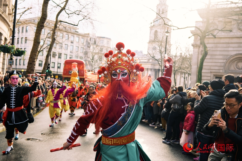 倫敦新春慶典現(xiàn)場。人民網(wǎng) 郭錦標(biāo)、楊浩鵬攝