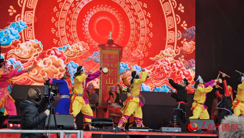 倫敦新春慶典現(xiàn)場。人民網(wǎng) 郭錦標(biāo)、楊浩鵬攝