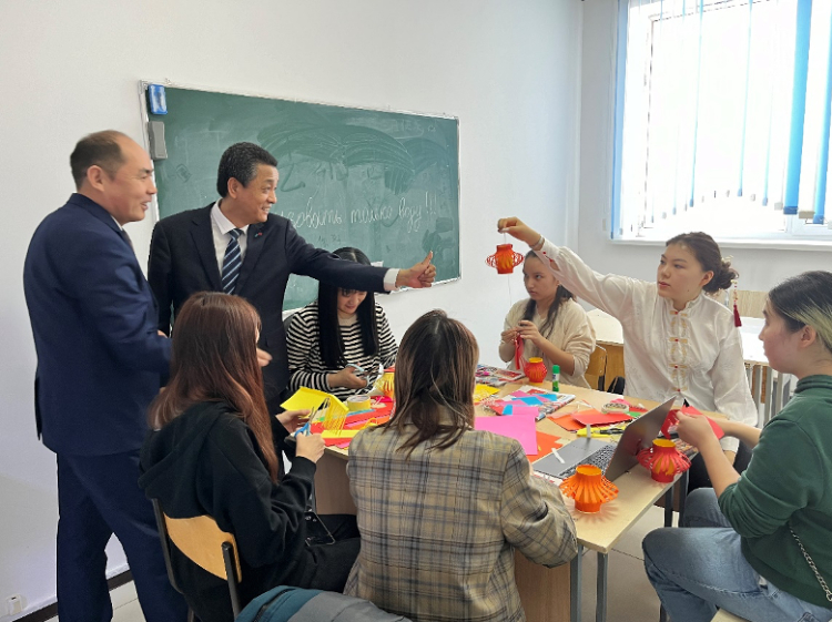 活動現(xiàn)場?？鬃訉W(xué)院供圖