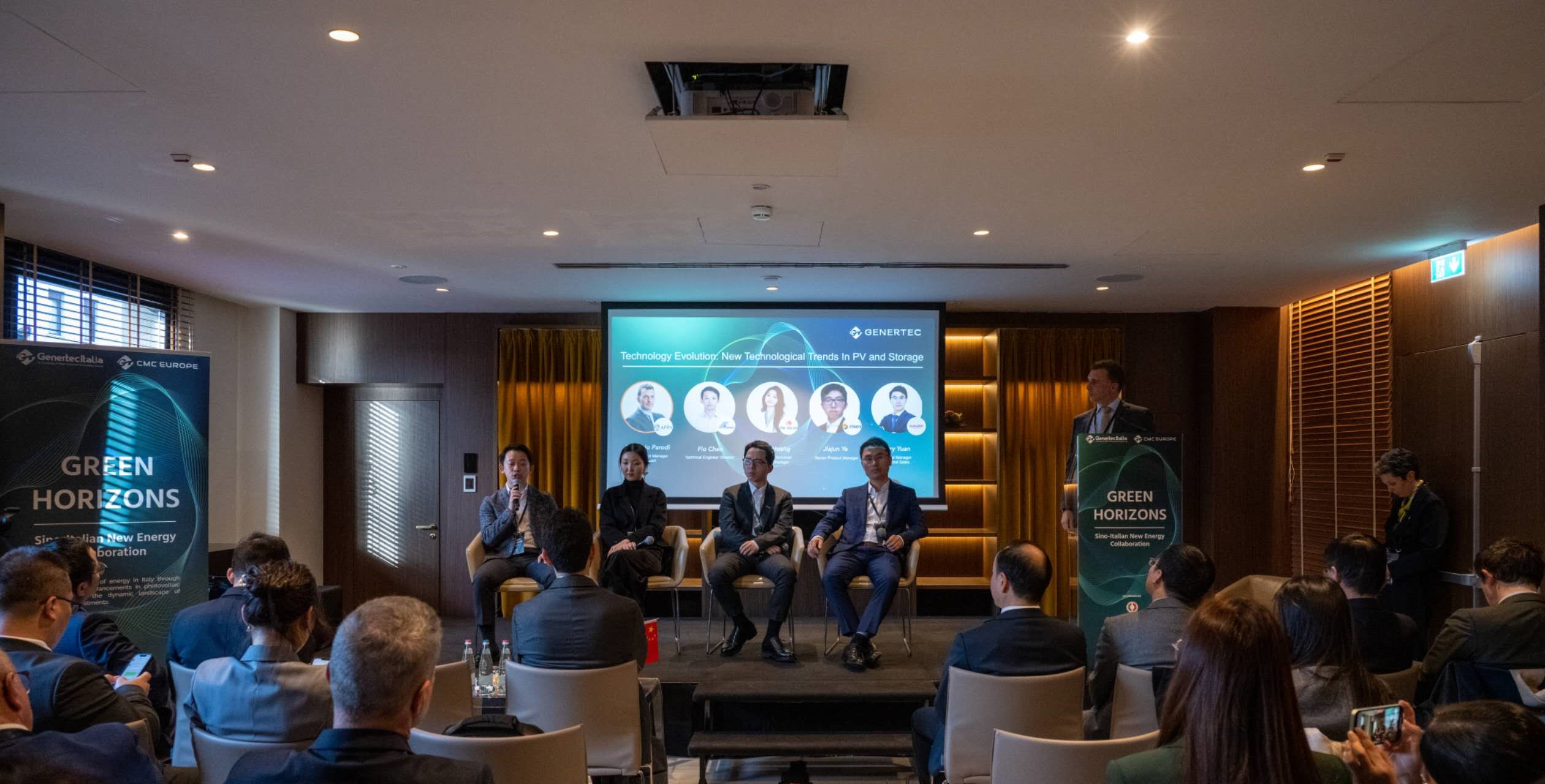 中方企業(yè)代表就新能源技術(shù)發(fā)展趨勢(shì)分享觀點(diǎn)。主辦方供圖