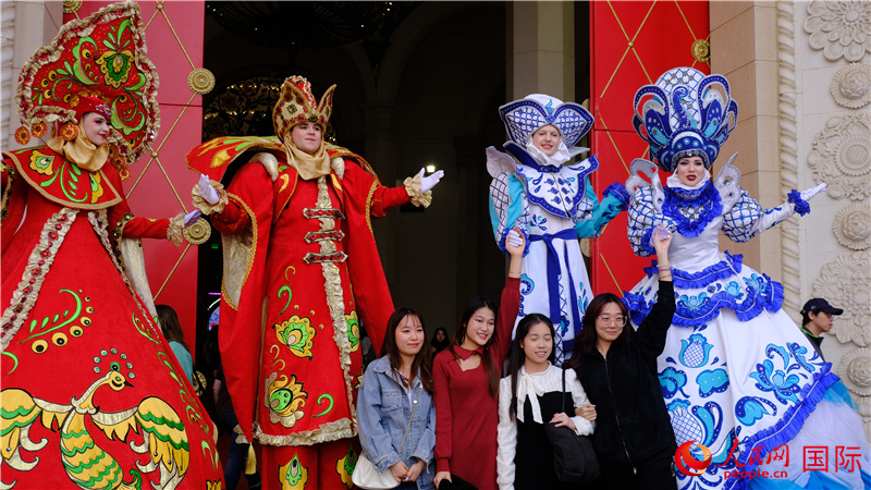 北京展覽館舉辦首屆俄羅斯“謝肉節(jié)”慶?；顒印Ｈ嗣窬W(wǎng) 褚夢琦攝