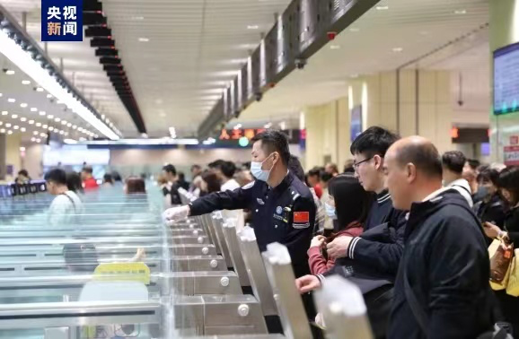 灣區(qū)速評丨多項數(shù)據(jù)破紀(jì)錄 人才何以在灣區(qū)成潮？