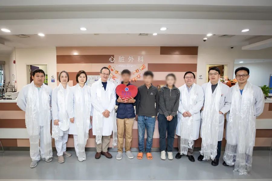 17歲少年咳嗽發(fā)熱15天，找不到感染原因！一查心臟更嚇人！上海醫(yī)生出手→