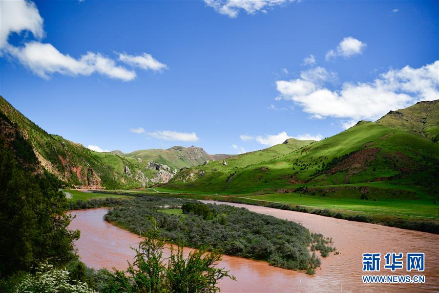 (環(huán)境)(1)青海:三江源區(qū)水質(zhì)優(yōu)良 生態(tài)環(huán)境總體穩(wěn)定