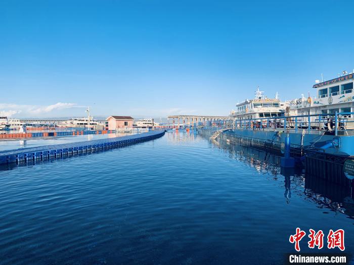 圖為青海湖一角。(資料圖) 張傲 攝