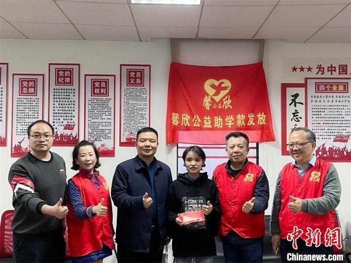 在湘求學(xué)的西藏女孩：“我淋過雨，也想努力為別人撐把傘”