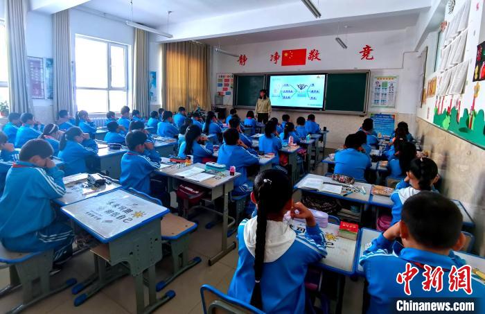 青海聚焦學(xué)生“雙減”查處取締83個“黑機(jī)構(gòu)”