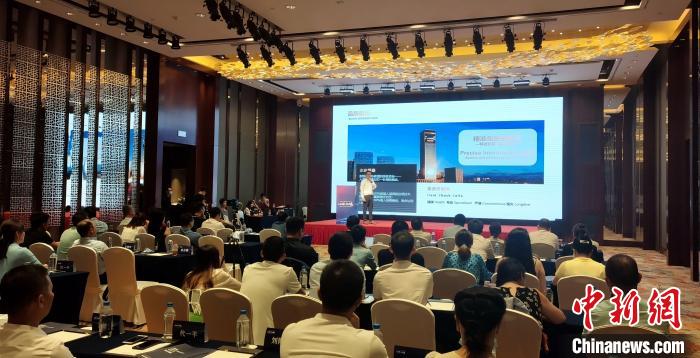 熱休細(xì)胞總經(jīng)理吳建洪介紹三年發(fā)展歷程?！罘?攝