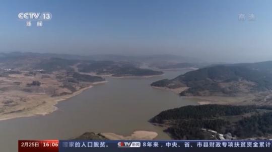 種蘑菇、養(yǎng)駱駝...。。特色產業(yè)助力鄉(xiāng)村振興走新路