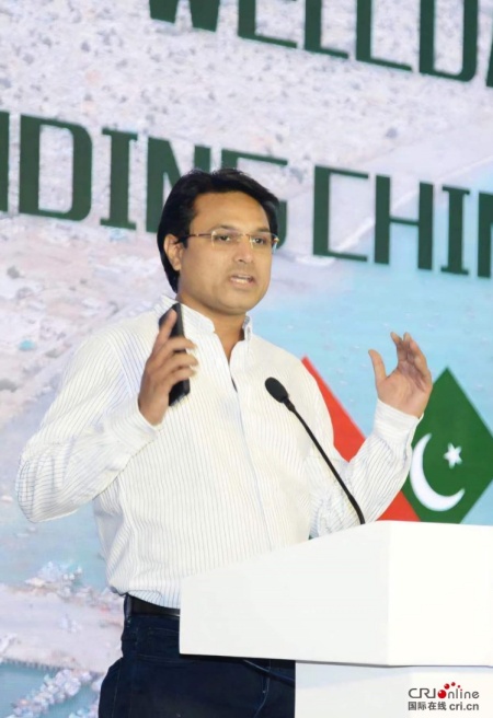 巴基斯坦學(xué)者：世界期盼中國(guó)以“十五五”規(guī)劃引領(lǐng)全球普惠發(fā)展與共同繁榮_fororder_image_202510281700