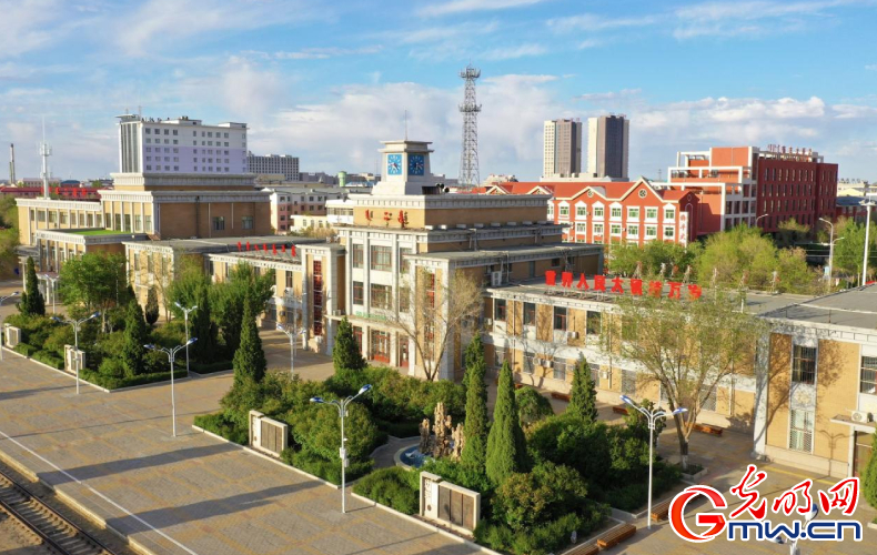 發(fā)現(xiàn)最美鐵路｜鐵龍奔騰！抒寫中歐班列草原絲路新篇章