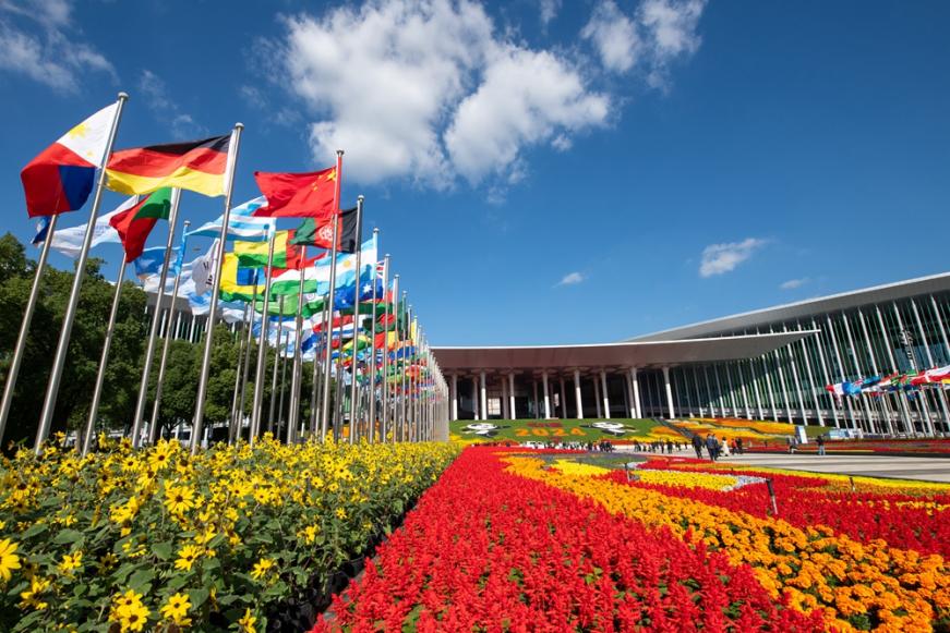 第七屆中國(guó)國(guó)際進(jìn)口博覽會(huì)會(huì)場(chǎng)。人民網(wǎng)記者 翁奇羽攝