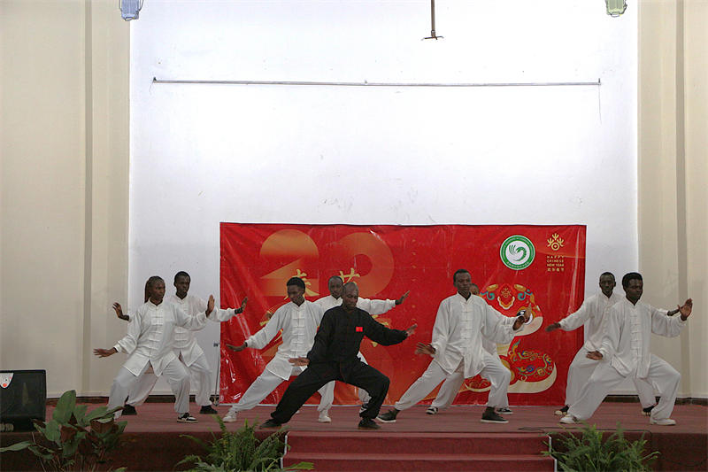 卡巴拉克大學春節(jié)體驗活動。埃格頓大學孔子學院供圖