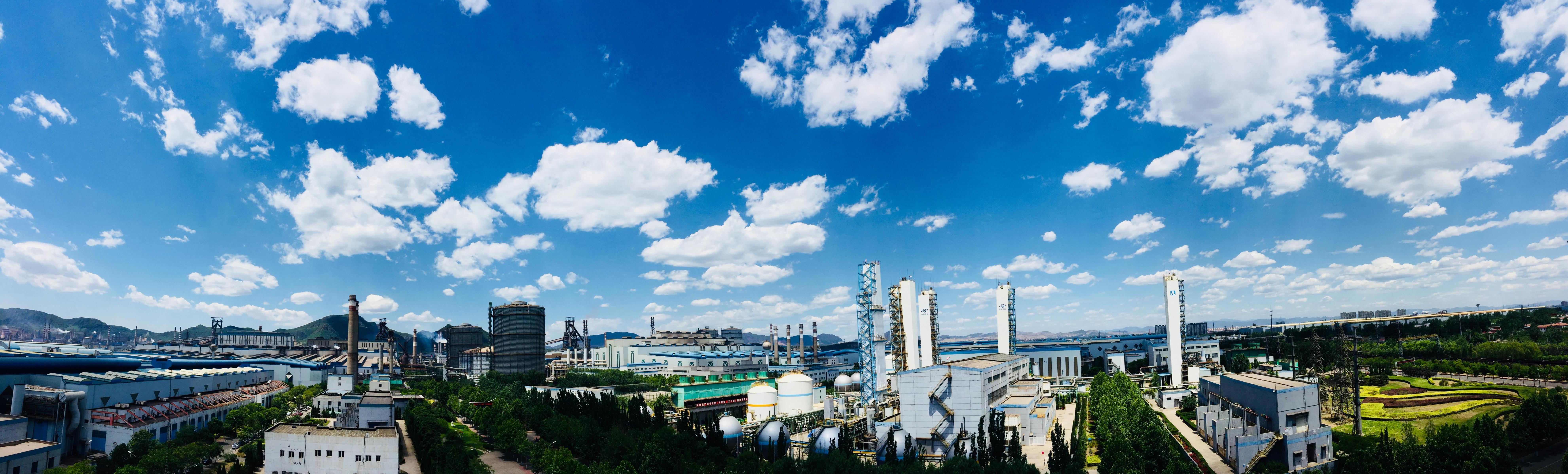 首鋼股份公司遷安鋼鐵公司。尹小龍攝