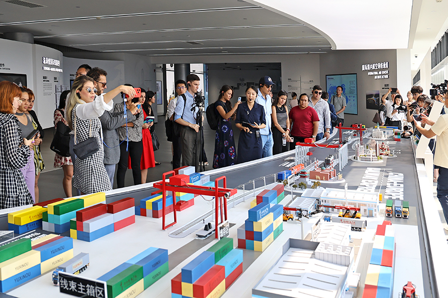 時政微觀察丨再次考察西部陸海新通道，總書記提出新要求