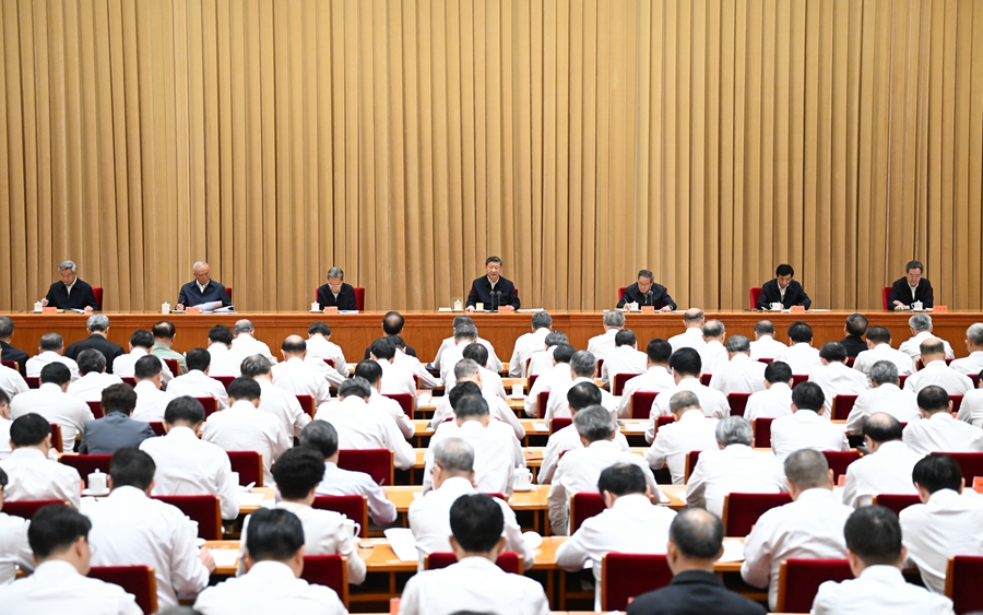 7月14日至15日，中央城市工作會(huì)議在北京舉行。中共中央總書(shū)記、國(guó)家主席、中央軍委主席習(xí)近平出席會(huì)議并發(fā)表重要講話。中共中央政治局常委李強(qiáng)、趙樂(lè)際、王滬寧、蔡奇、丁薛祥、李希出席會(huì)議。