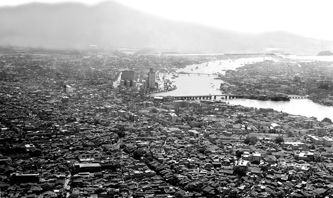 拍攝于1983年的蒼霞舊貌。游源飛攝