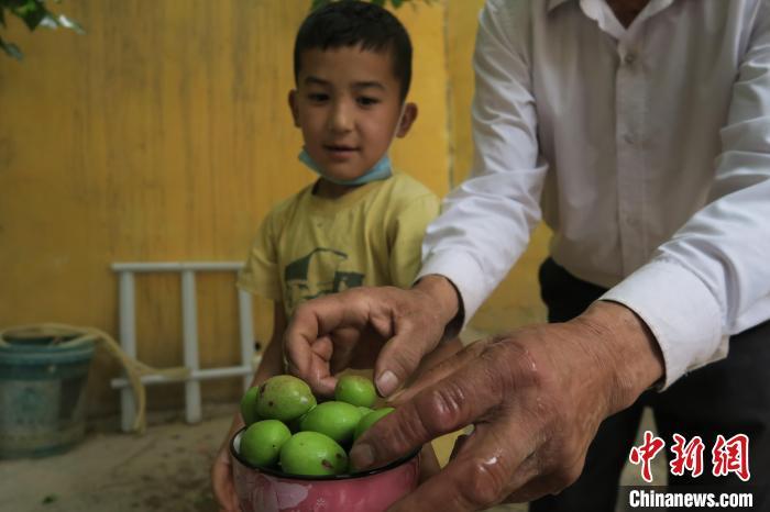 圖為進藏先遣英雄連誓師地原址所在的新疆維吾爾自治區(qū)和田地區(qū)于田縣普魯村現(xiàn)貌。　楊程晨 攝