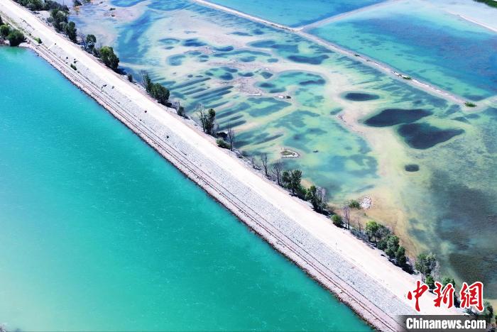 航拍貴德縣黃河?！●R銘言 攝