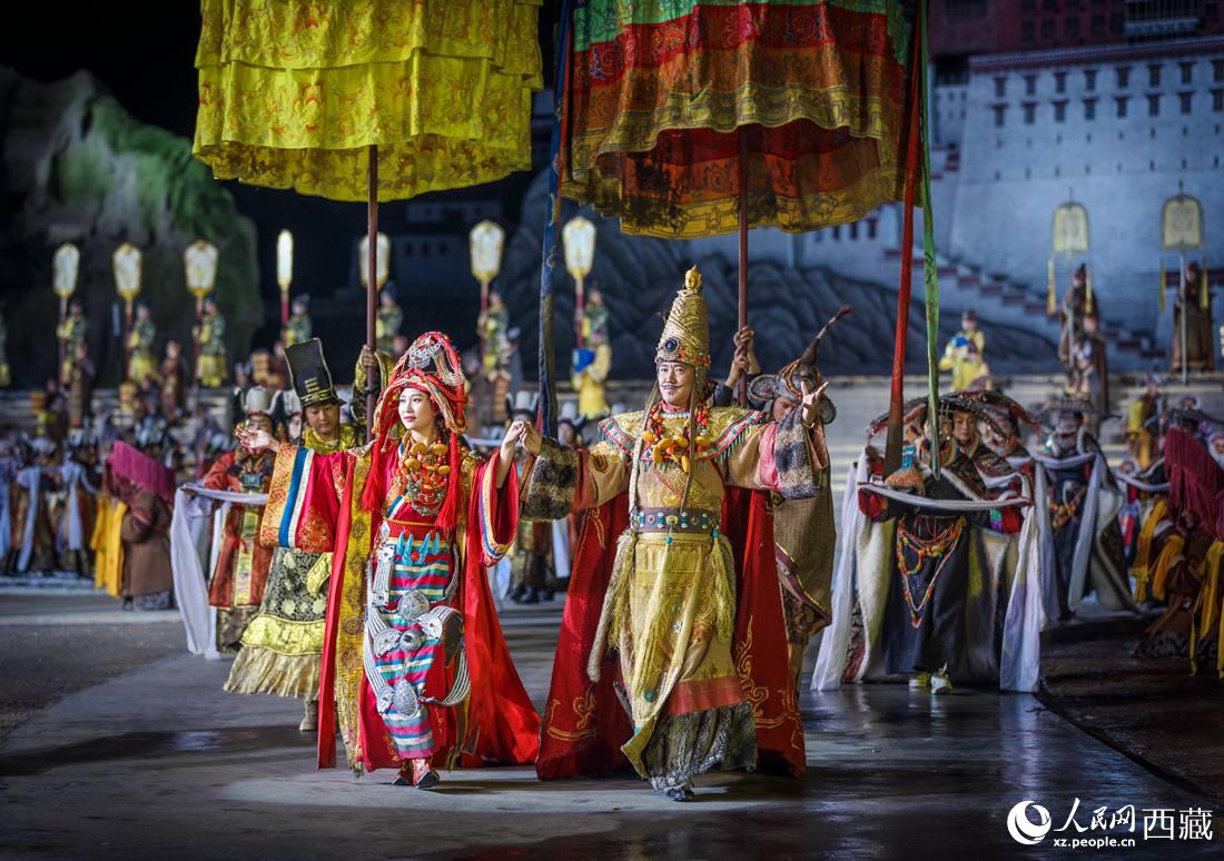 試演現(xiàn)場。