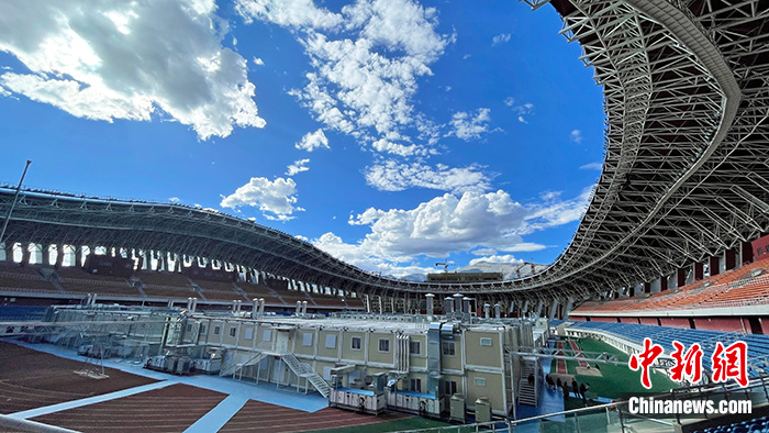 圖為8月15日，位于拉薩市柳梧新區(qū)拉薩市群眾文化體育中心內的方艙醫(yī)院。 <a target='_blank' href='/'><p  align=