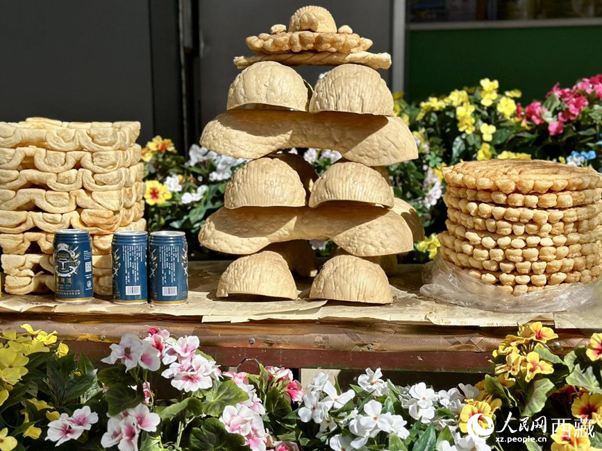 種類繁多的卡塞。人民網 次仁羅布攝