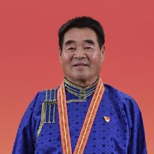 （奮斗百年路　啟航新征程·“七一勛章”獲得者·圖文互動(dòng)）（2）“草原之子”廷·巴特爾：讓草原綠起來，幫牧民富起來